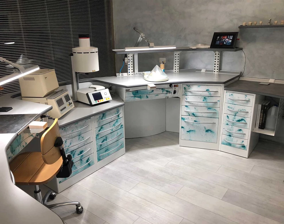 Laboratorio dental de Forte y Pauluzzo - Buja (UD)